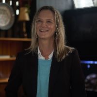 Dr. Glenda Cox avatar image