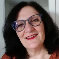 Dr. Patricia De la Presa avatar image