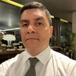 Dr. Jeancarlo Pereira Dos Anjos avatar image