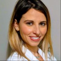 Dr. Flores Naselli avatar image