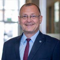 Prof. Dr. Ryszard Sroka avatar image