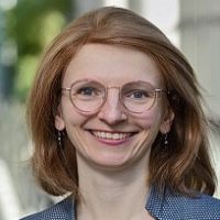 Dr. Nadine Nottrodt avatar image