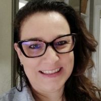 Prof. Dr. Ivone Regina de Oliveira avatar image