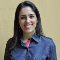 Dr. Letícia De Oliveira avatar image