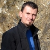 Dr. Jakub Kierczak avatar image