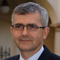 Prof. Dr. Bartlomiej W. Loster avatar image