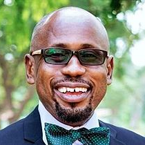 Prof. Dr. Robert Ebo Hinson avatar image