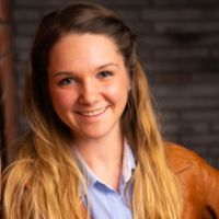 Ms. Julia Dölling avatar image