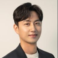 Dr. Byullee Park avatar image