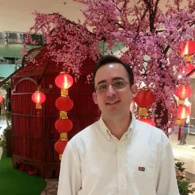 Dr. Andreas Karakonstantis avatar image