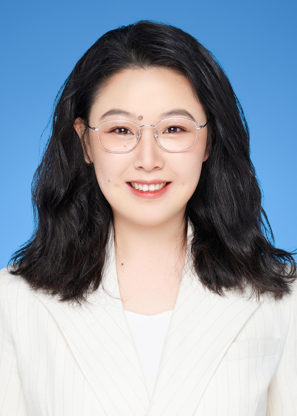 Dr. Manman Yuan avatar image