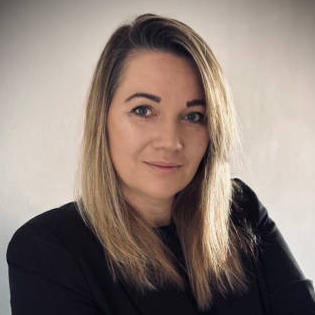 Dr. Anna Strąkowska avatar image