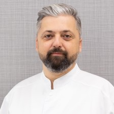 Dr. Dragoș Palade avatar image