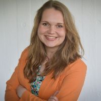 Dr. Christina B. Schroeter avatar image