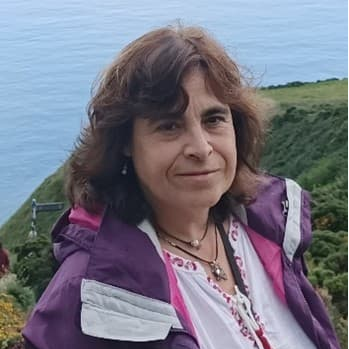 Dr. Elvira Perona Urízar avatar image