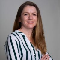 Dr. Marli Ferreira avatar image