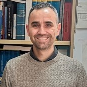 Dr. Andrés Díaz-López avatar image