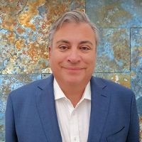 Dr. Manuel Vargas avatar image