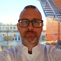 Dr. Jacek Pniewski avatar image