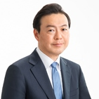 Prof. Dr. Jun Takahashi avatar image