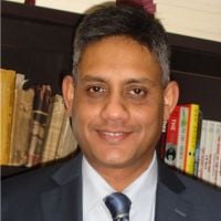Dr. Saktinil Roy avatar image