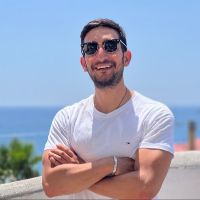 Dr. Valerio Di Stefano avatar image