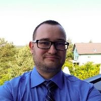 Dr. Daniel Smykowski avatar image