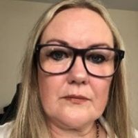 Prof. Dr. Fiona Farr avatar image