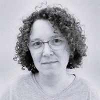 Prof. Dr. Elisabet Fuguet avatar image