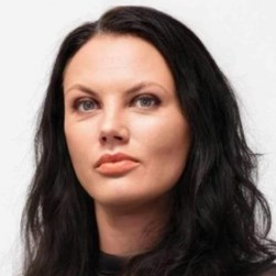 Dr. Ewa Janson avatar image