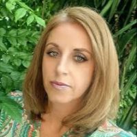 Dr. Raluca Andreea Felseghi avatar image