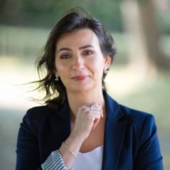 Dr. Vera Faustino avatar image