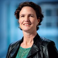 Dr. Vivian De Waard avatar image