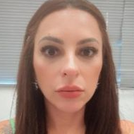 Dr. Danielle Lazarin Bidóia avatar image