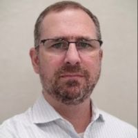 Dr. Rudolf K F Oliveira avatar image