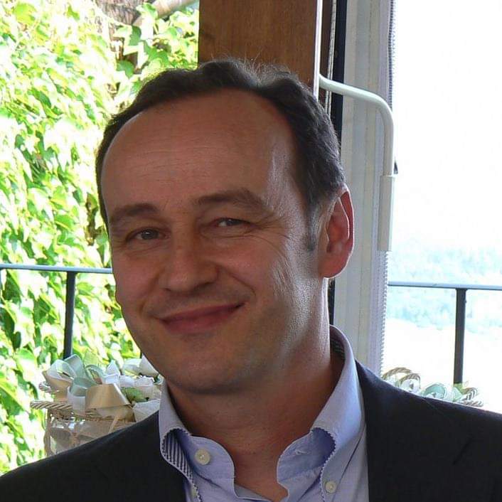 Dr. Alberto Rosati avatar image