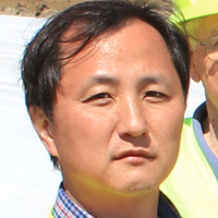 Dr. Sunghwan Kim avatar image