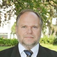 Dr. Laszlo Radocz avatar image