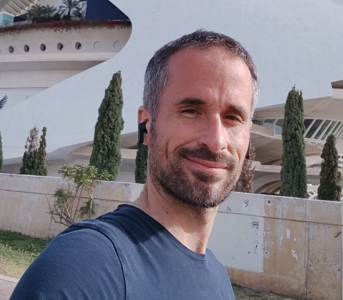 Dr. Pol Giménez Gil avatar image