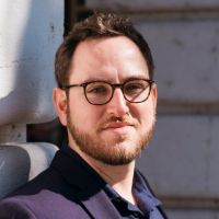 Dr. Dustin Lazarovici avatar image