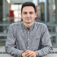 Dr. Petar Kochovski avatar image