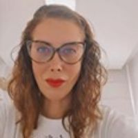 Dr. Gláucia Queiroga avatar image