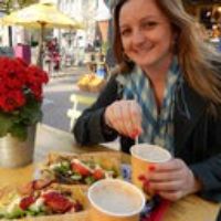 Dr. Kelly Cristiane Iarosz avatar image