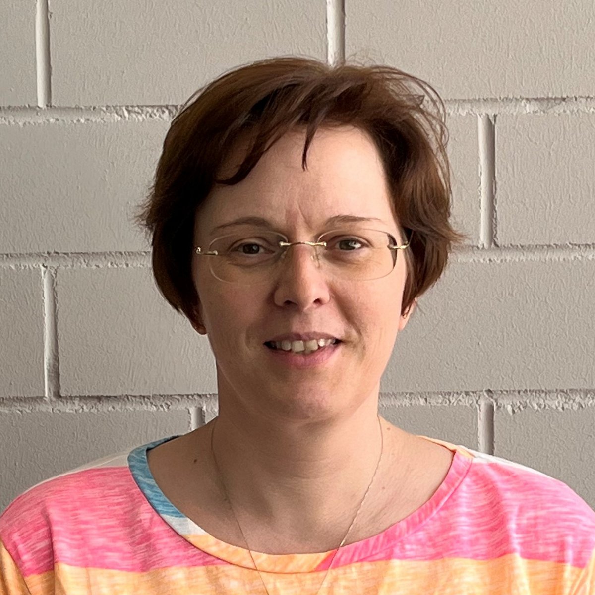 Dr. Ramona Riedel avatar image