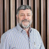 Prof. Dr. Peter Sly avatar image