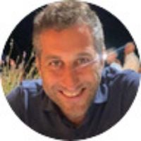 Dr. Roberto Da Ros avatar image