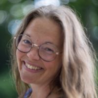 Dr. Laura Hellsten avatar image