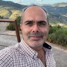 Prof. Dr. Silverio Figueiredo avatar image