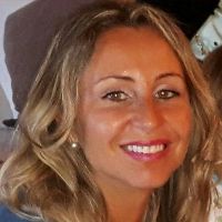 Dr. Sara Morales Palomares avatar image