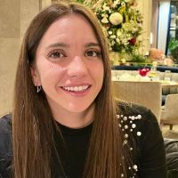 Dr. Cristina Garciá-Bravo avatar image